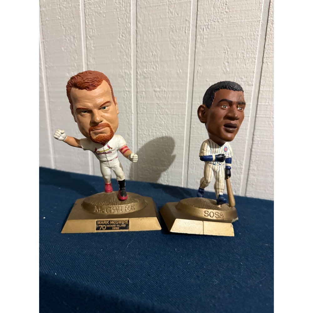Vintage 1998 Mark McGwire & Sammy Sosa Bobblehead Set MLB Equity Sports Home Run